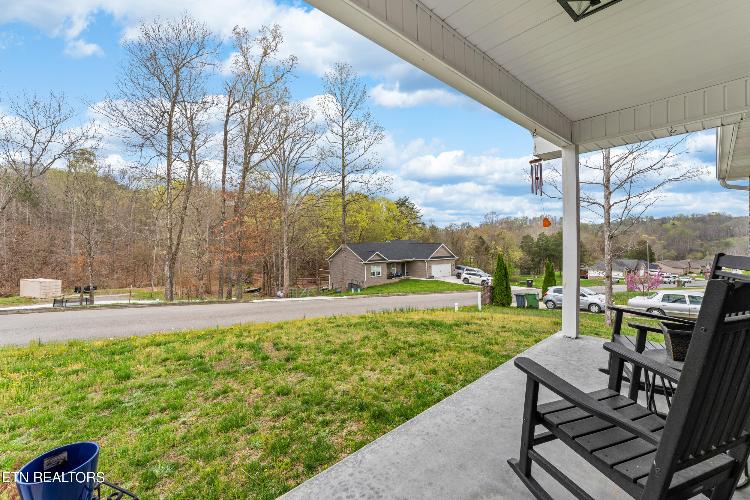 307 Timber Creek Road Maynardville, TN 37807 - Photo 4 of 36 307 timber creek road-04