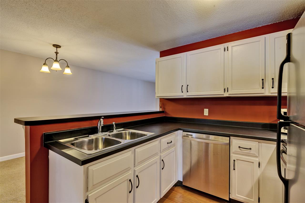 35 Seminary Hill Road, Unit 7A Lebanon, NH 03784 - Photo 10 of 18