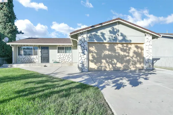 $399,000,000 | 3349 Zamora Way, Stockton, CA 95206