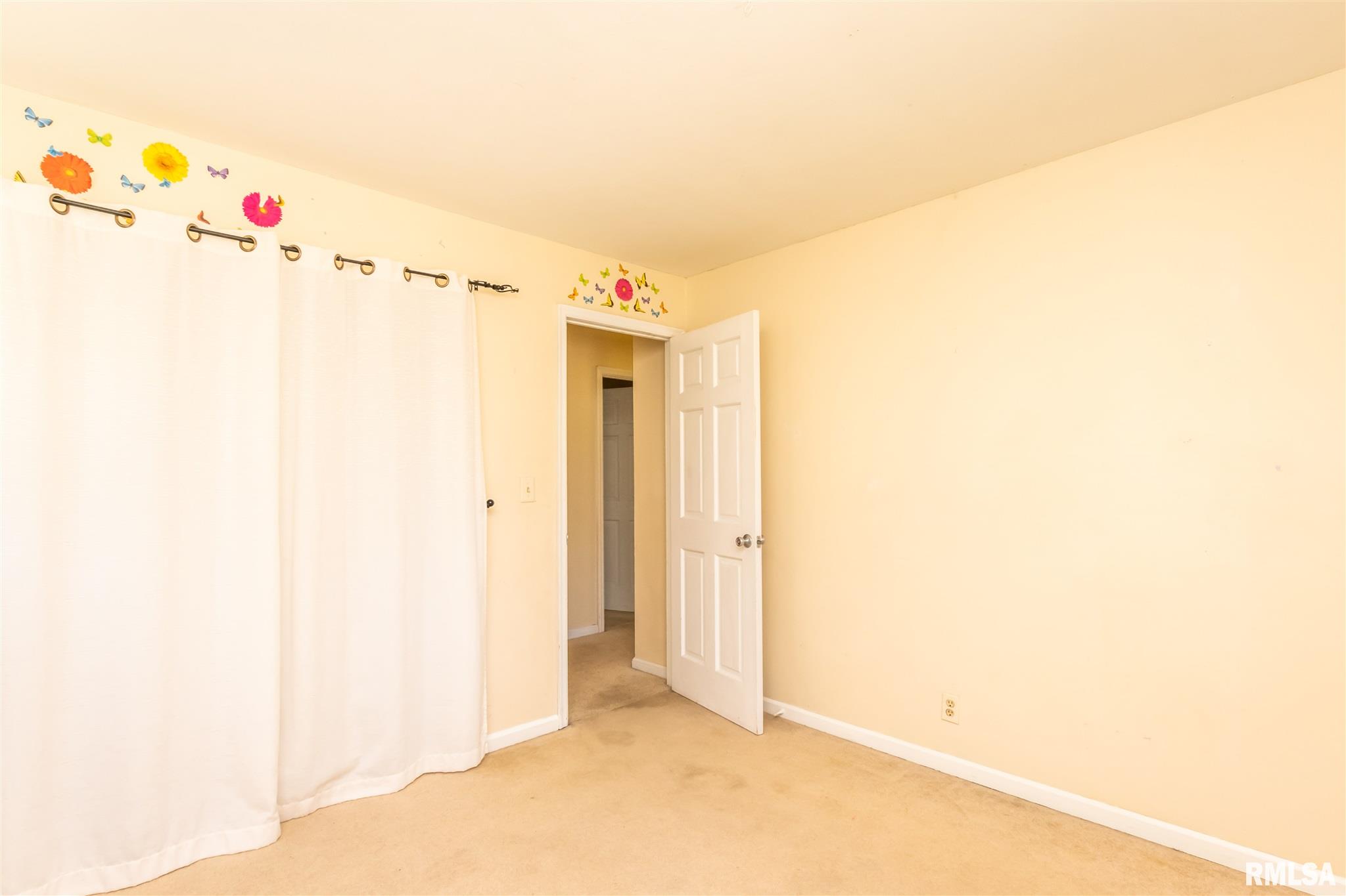 6235 North Hamilton Road Peoria, IL 61614 - Photo 23 of 38 Gallery Image 23