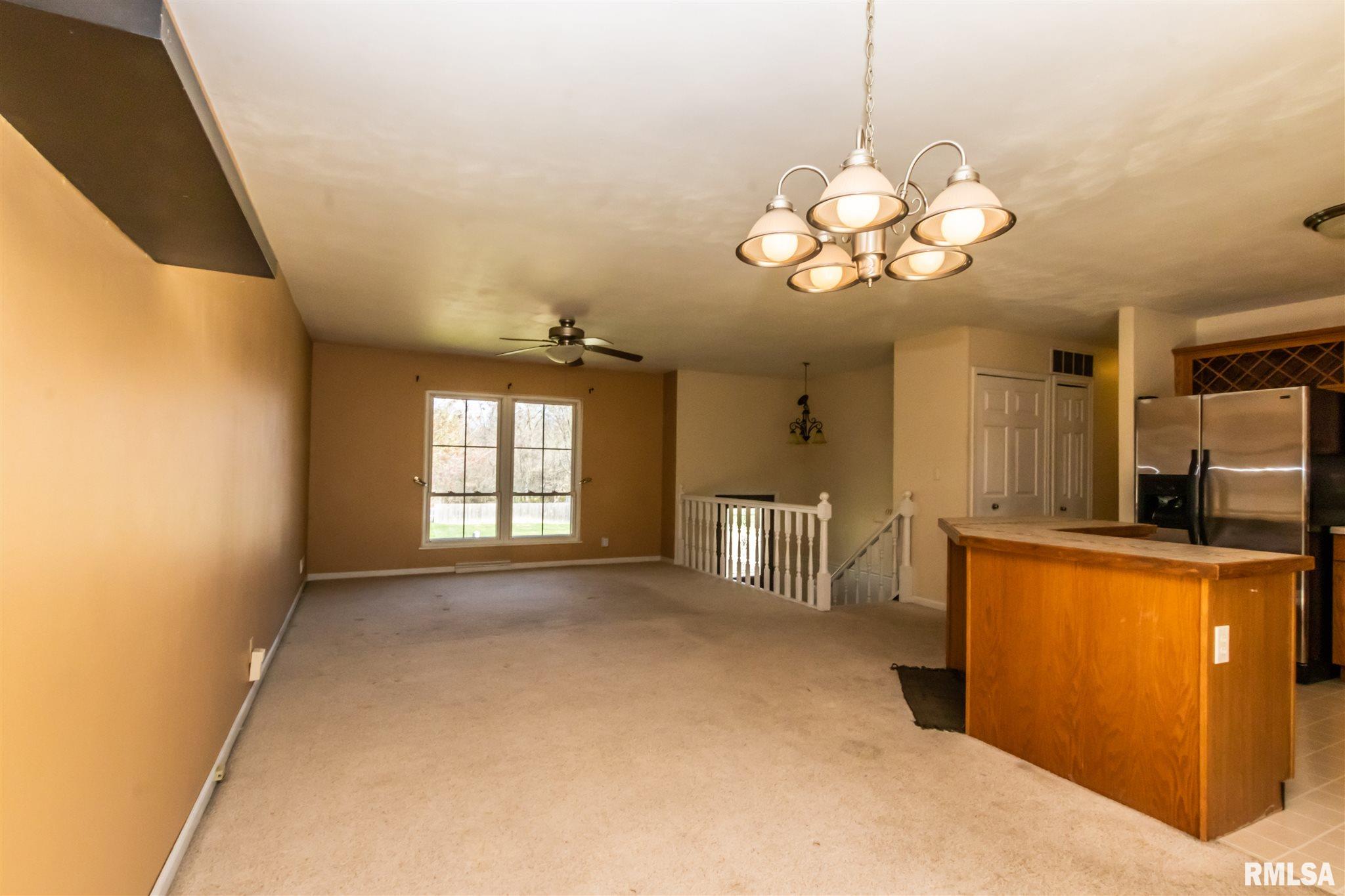 6235 North Hamilton Road Peoria, IL 61614 - Photo 8 of 38 Gallery Image 8