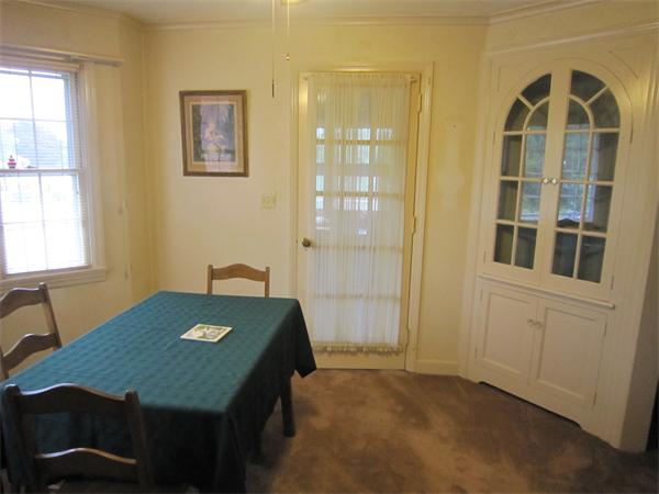 65 Porter Road East Longmeadow, MA 01028 - Photo 8 of 23 Gallery Image 8