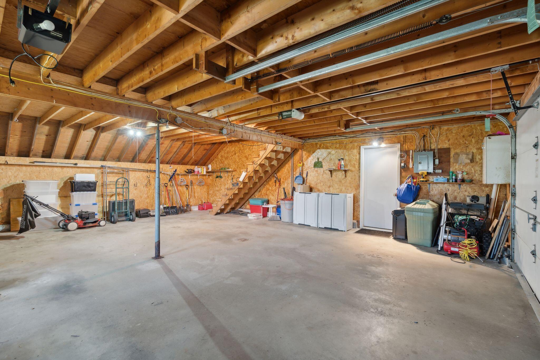 55 West Meadow Road Thomaston, ME 04861 - Photo 26 of 27 2 car garage