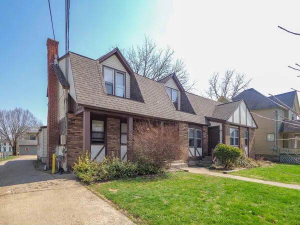 $475,000 | 521 Pearl Street, Kalamazoo, MI 49007