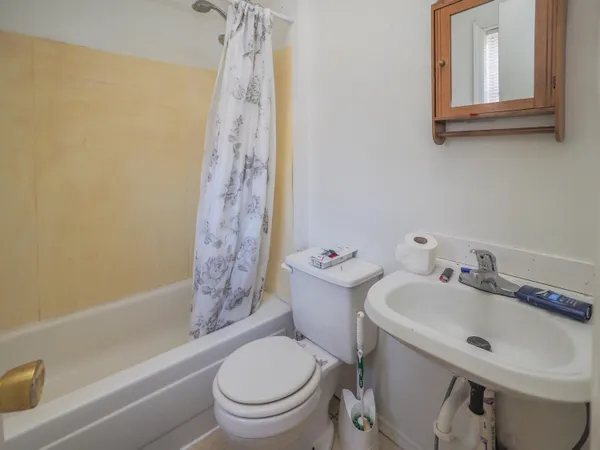 $475,000 | 521 Pearl Street, Kalamazoo, MI 49007