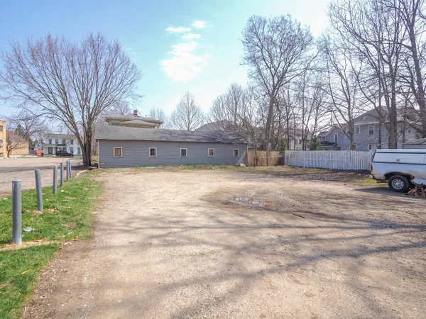 $475,000 | 521 Pearl Street, Kalamazoo, MI 49007