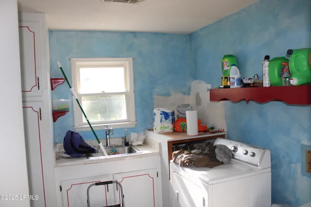 $430,000 | 3222 Charleston Highway, Varnville, SC 29944