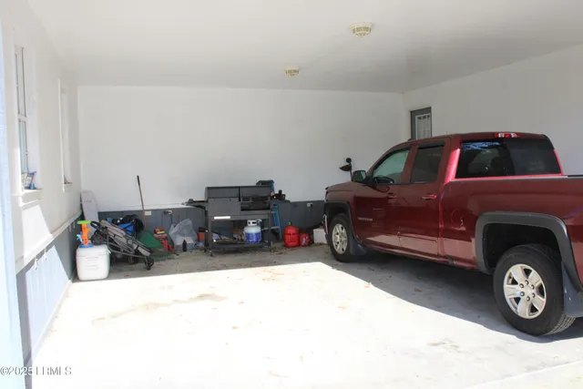 $430,000 | 3222 Charleston Highway, Varnville, SC 29944