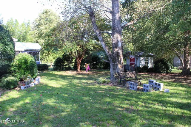 $430,000 | 3222 Charleston Highway, Varnville, SC 29944