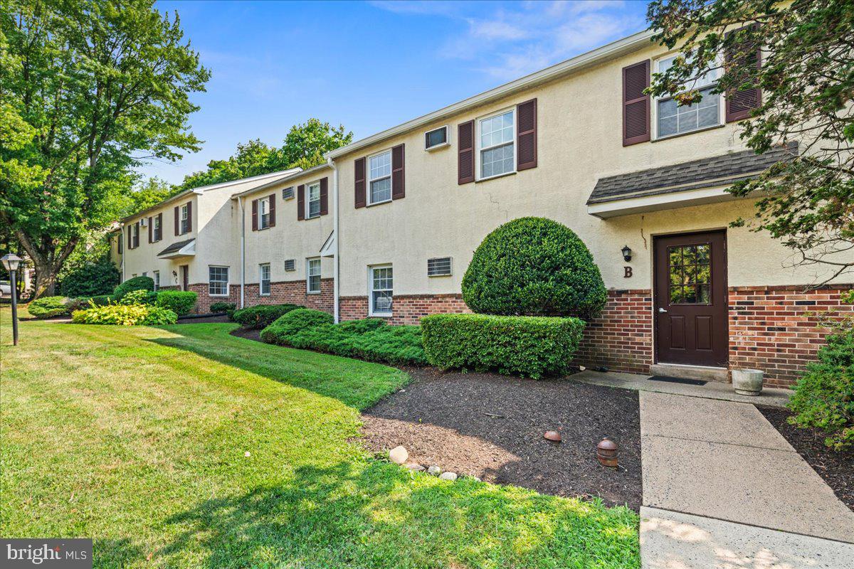 103 Deep Run Road, Unit B4 Dublin, PA 18917 - Photo 2 of 26 Front view of Building B