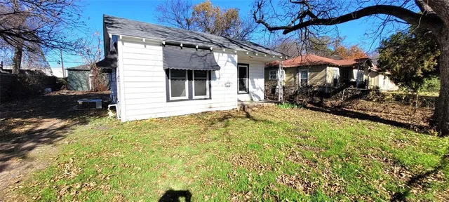 $199,000 | 8112 East Melrose Street, White Settlement, TX 76108