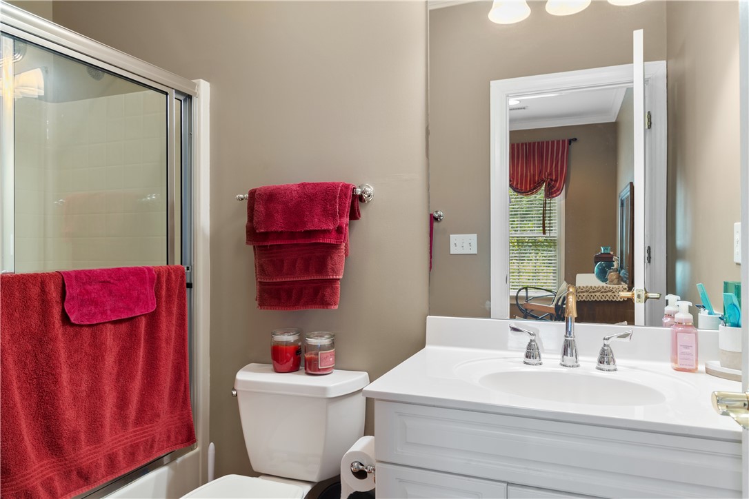 119 Oak Crest Circle Seneca, SC 29672 - Photo 26 of 50 Main level bedroom 1 ensuite bathroom