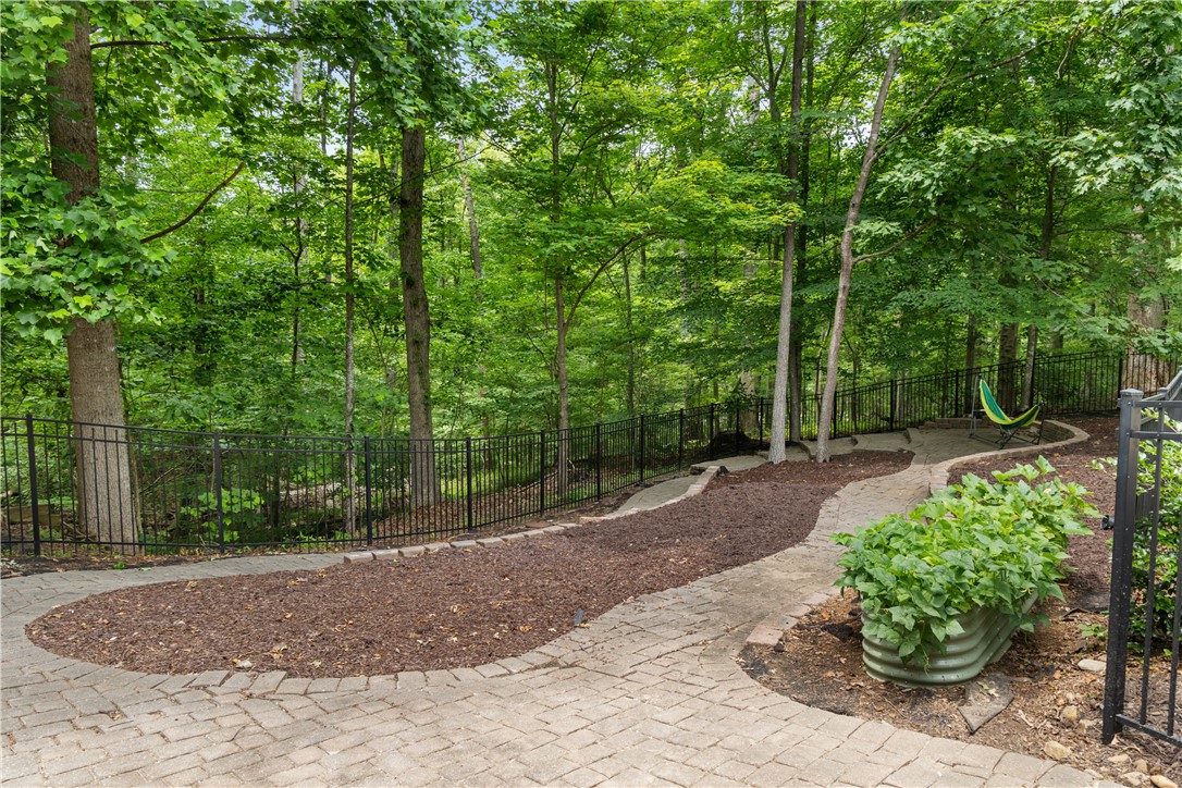 119 Oak Crest Circle Seneca, SC 29672 - Photo 50 of 50 Side yard
