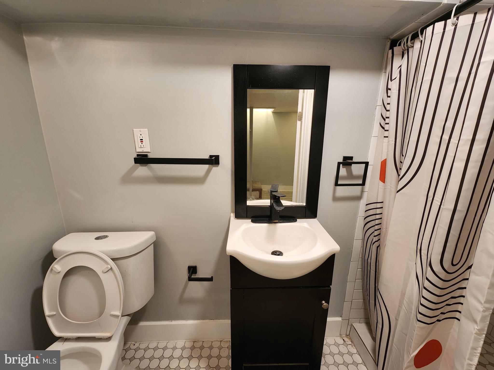 5109 Belair Road Baltimore, MD 21206 - Photo 15 of 39