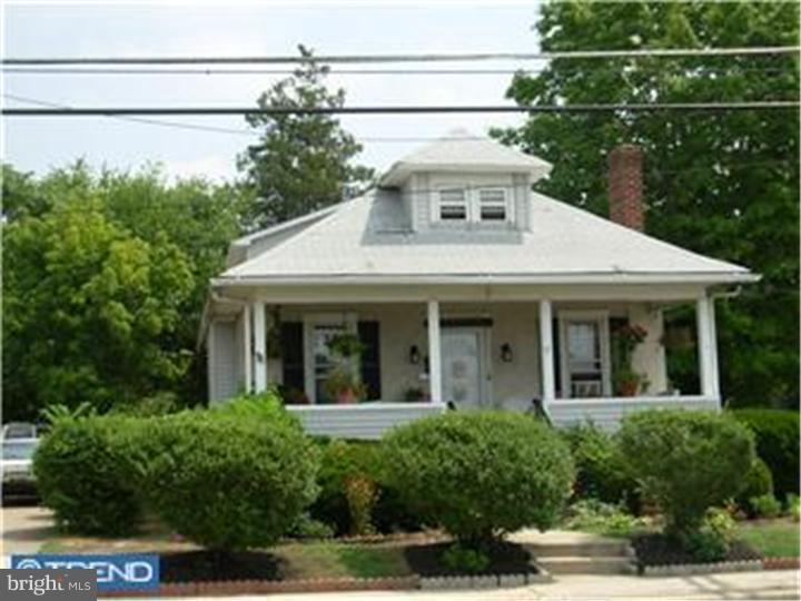 711 Warwick Road Magnolia, NJ 08049 - Photo 2 of 2 Exterior Front