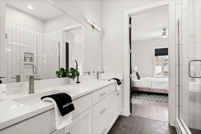 $2,875 | 1202 D 60th Avenue North, Nashville, TN 37209