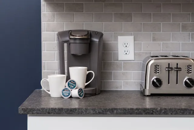 $2,875 | 1202 D 60th Avenue North, Nashville, TN 37209