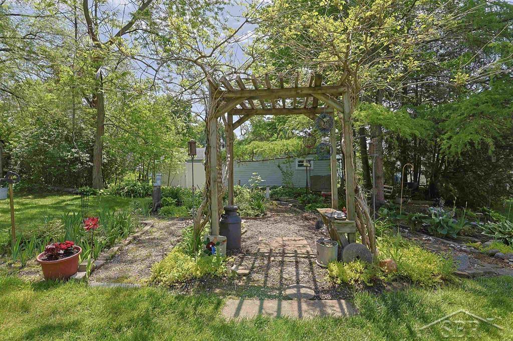 531 West Myrtle Road Sanford, MI 48657 - Photo 44 of 50