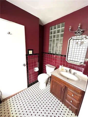 $395,000 | 203 Oliver Drive, White Oak, PA 15131