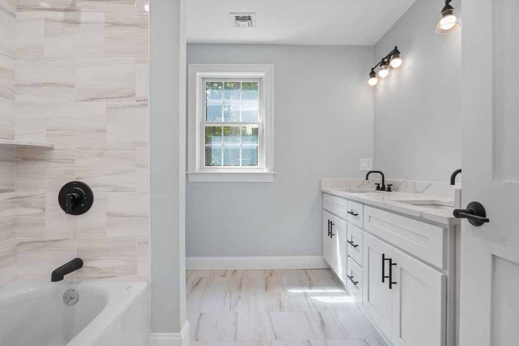 262 Meadowbrook Road Dedham, MA 02026 - Photo 16 of 37