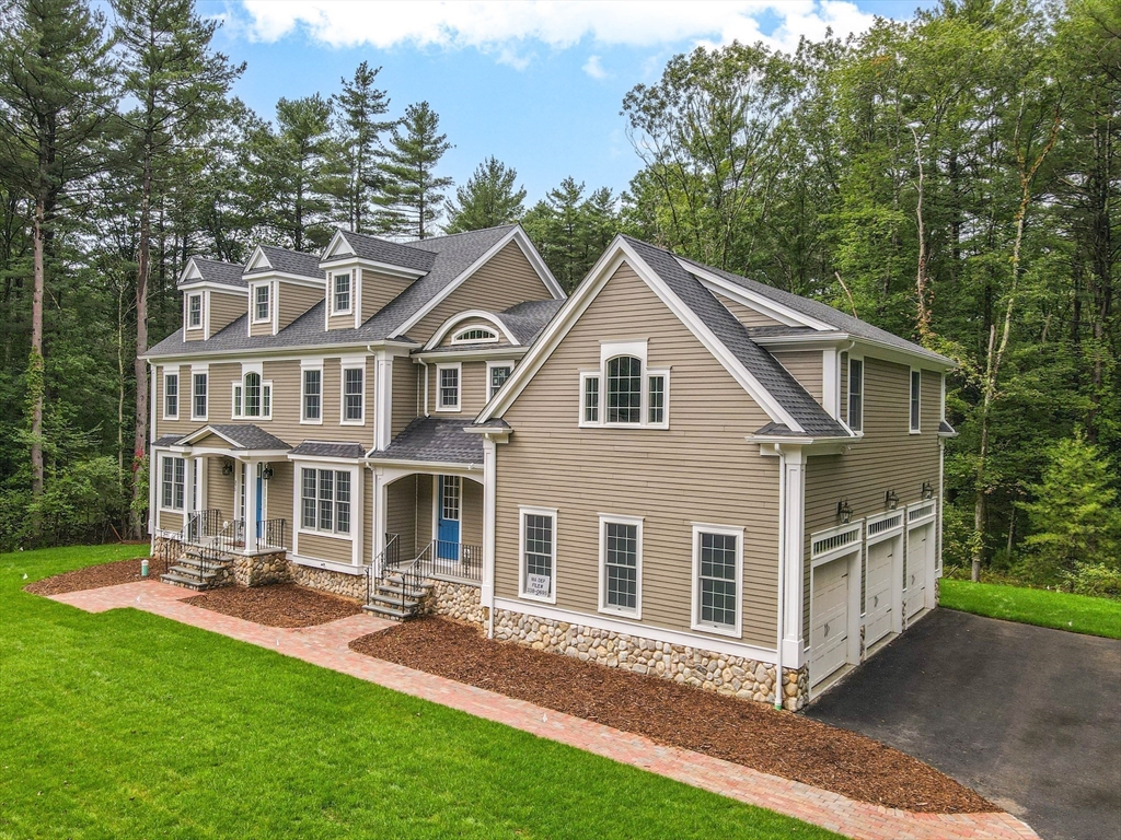 262 Meadowbrook Road Dedham, MA 02026 - Photo 2 of 37