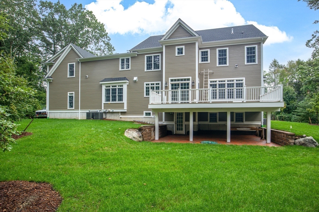 262 Meadowbrook Road Dedham, MA 02026 - Photo 27 of 37