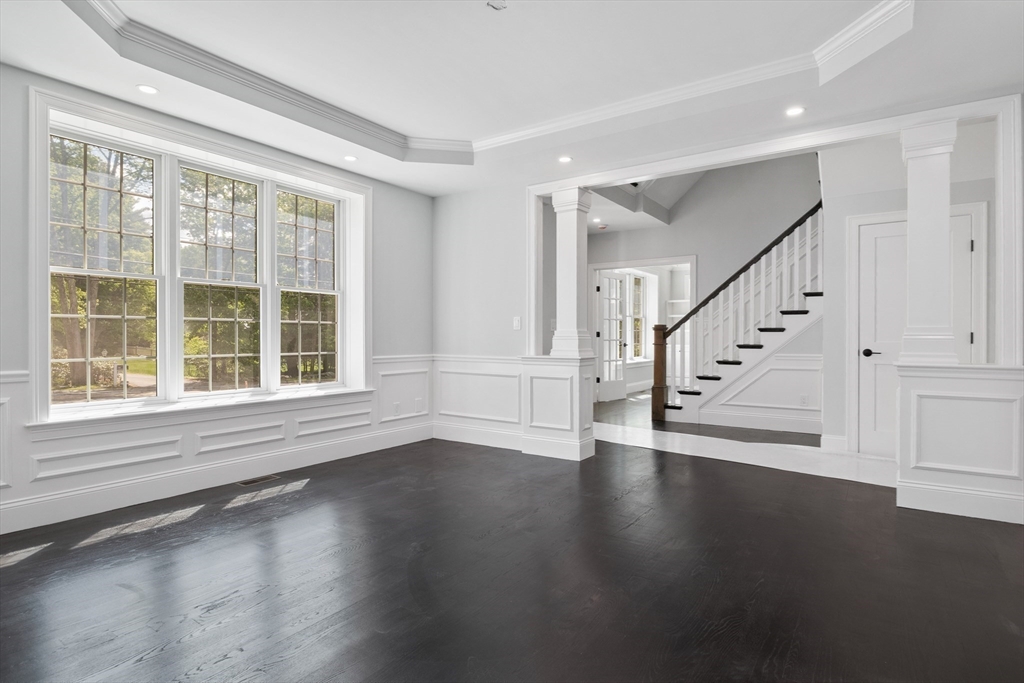 262 Meadowbrook Road Dedham, MA 02026 - Photo 8 of 37