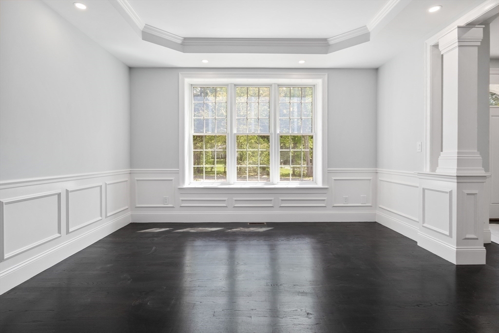 262 Meadowbrook Road Dedham, MA 02026 - Photo 9 of 37