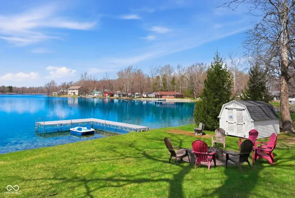 $575,000 | 1145 South Lakeshore Drive, Akron, IN 46910