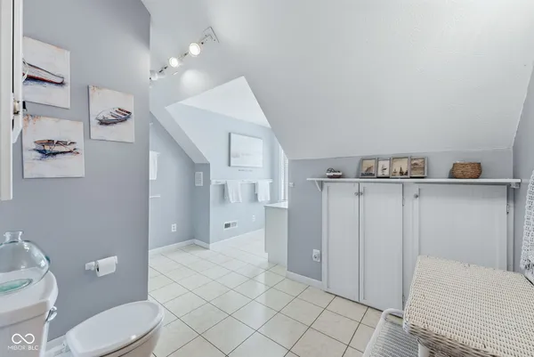 $575,000 | 1145 South Lakeshore Drive, Akron, IN 46910