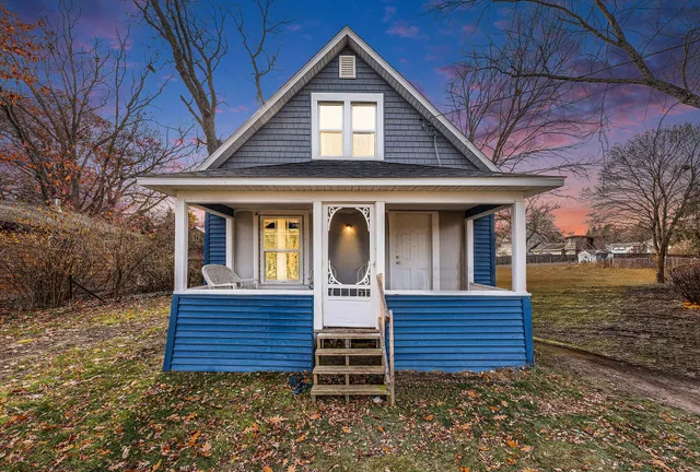 $145,000 | 211 Marble Street, Cadillac, MI 49601