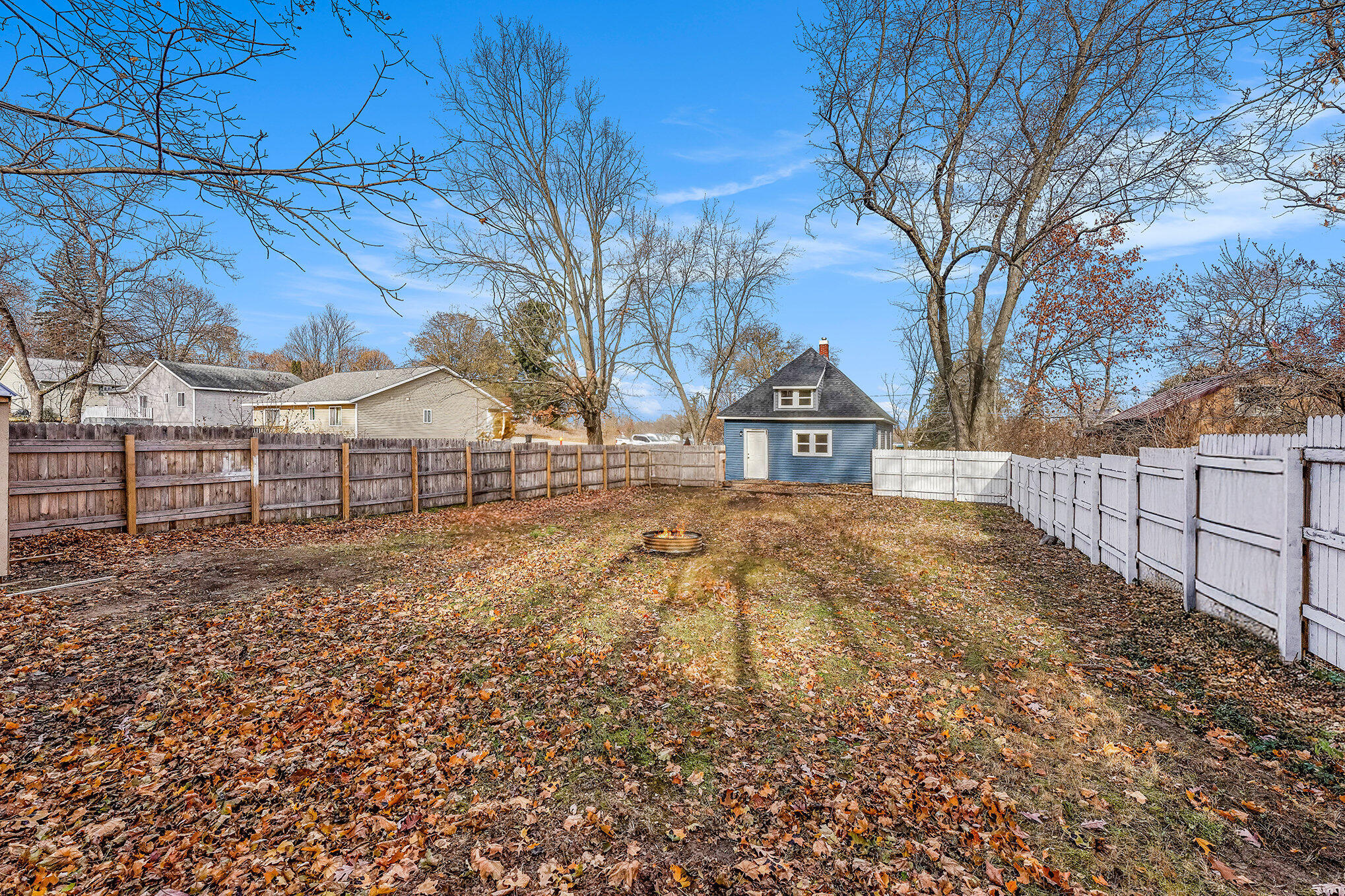 211 Marble Street Cadillac, MI 49601 - Photo 17 of 20 017_file_474