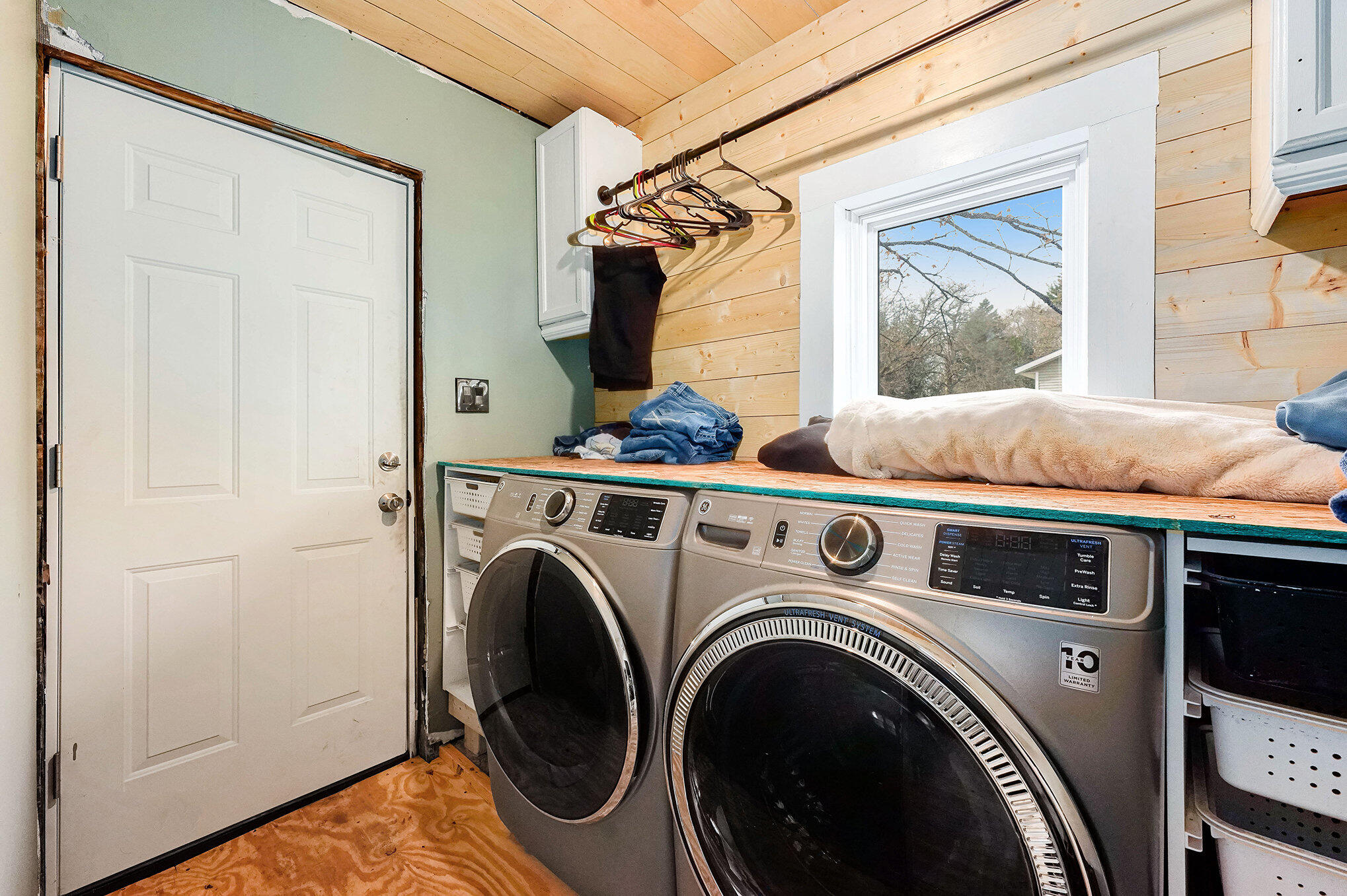 211 Marble Street Cadillac, MI 49601 - Photo 8 of 20 008_file_33