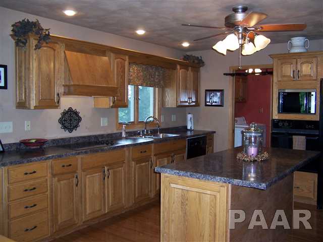 2822 West Singing Woods Road Dunlap, IL 61525 - Photo 3 of 3 Gallery Image 3
