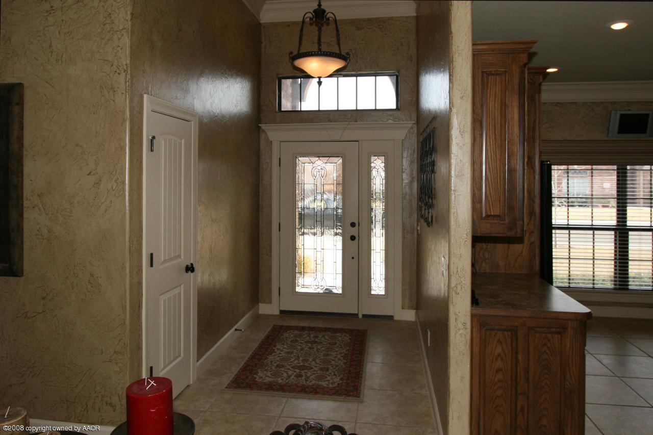 6012 Riley Elizabeth Place Amarillo, TX 79119 - Photo 2 of 13 Entry