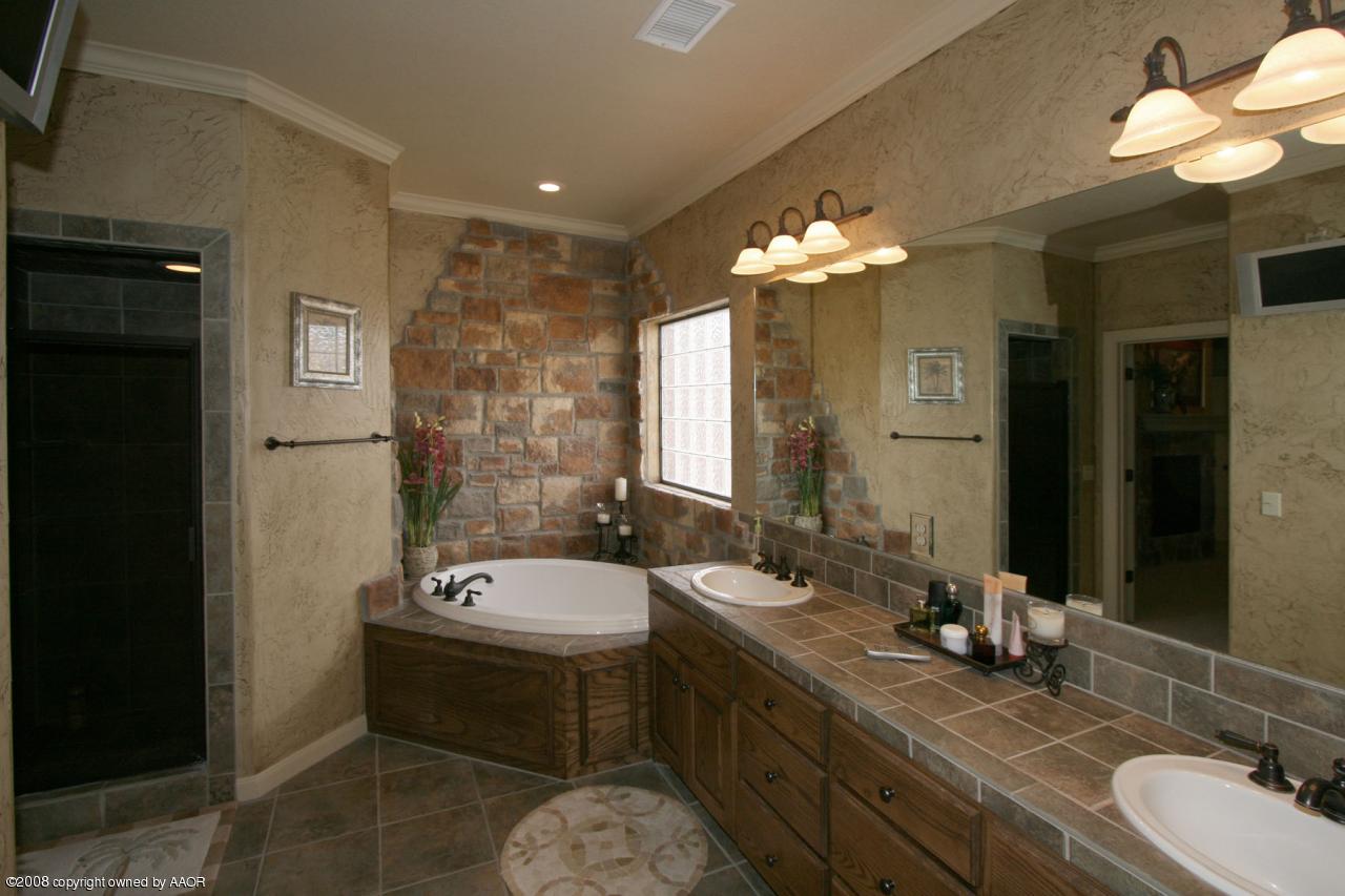 6012 Riley Elizabeth Place Amarillo, TX 79119 - Photo 7 of 13 Master Bathroom