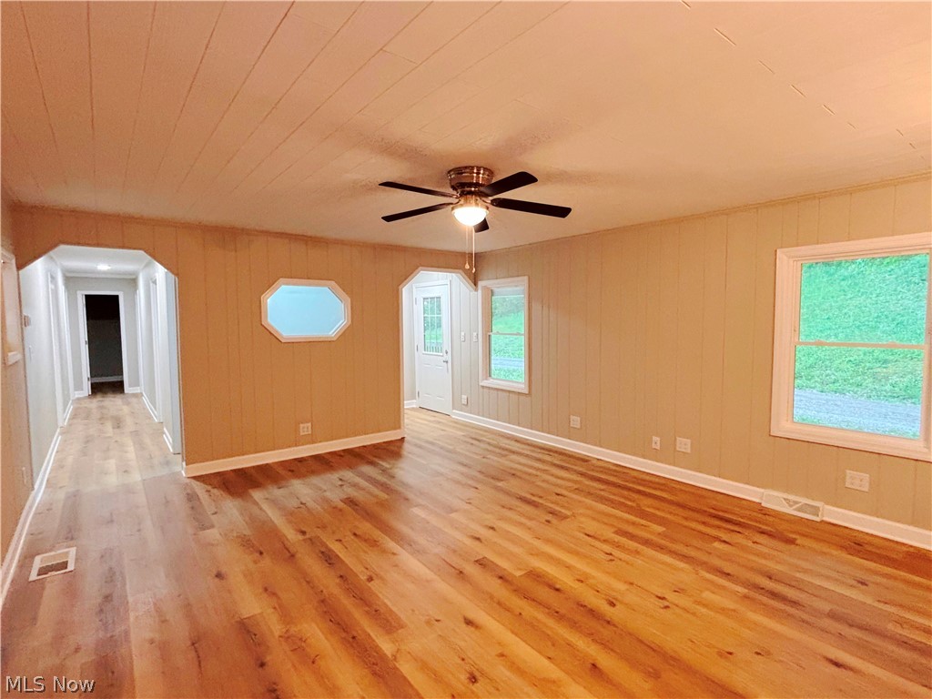 255 Sunview Lane Follansbee, WV 26037 - Photo 6 of 20