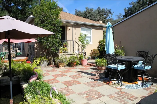 $829,900 | 13250 Dyer Street, Sylmar, CA 91342