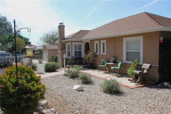$829,900 | 13250 Dyer Street, Sylmar, CA 91342