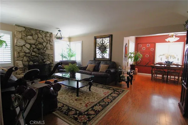 $829,900 | 13250 Dyer Street, Sylmar, CA 91342