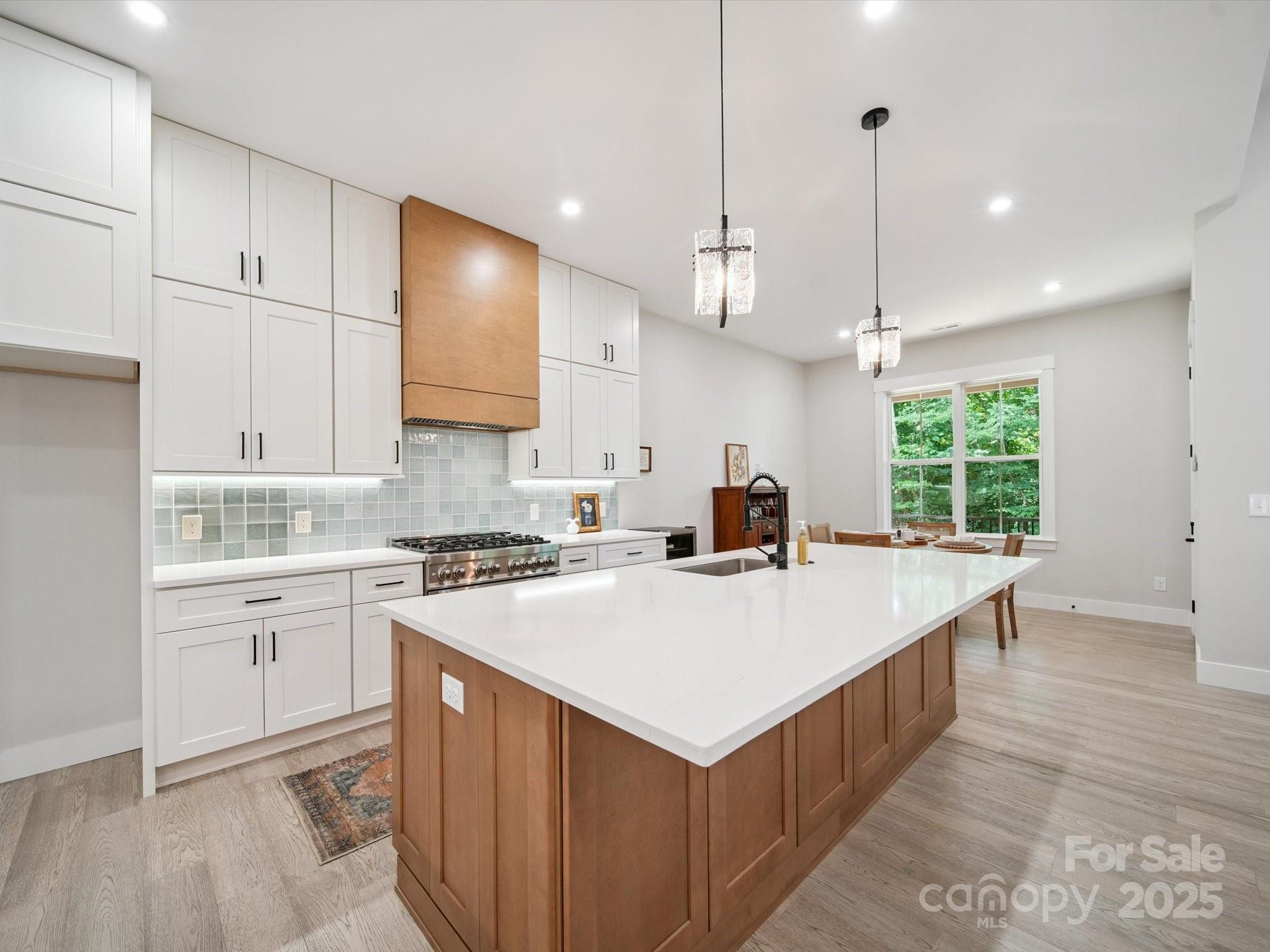 2108 Lakeview Circle Matthews, NC 28105 - Photo 14 of 48