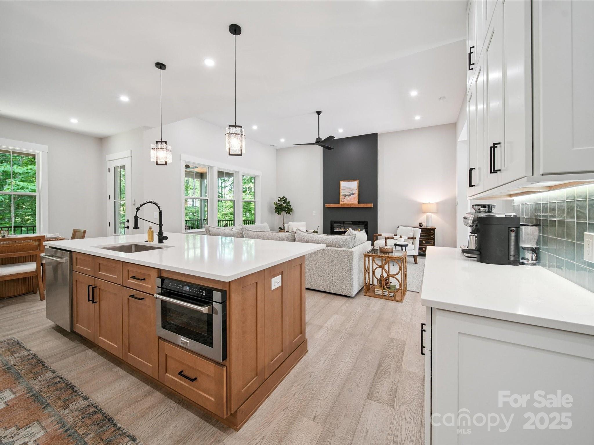 2108 Lakeview Circle Matthews, NC 28105 - Photo 18 of 48