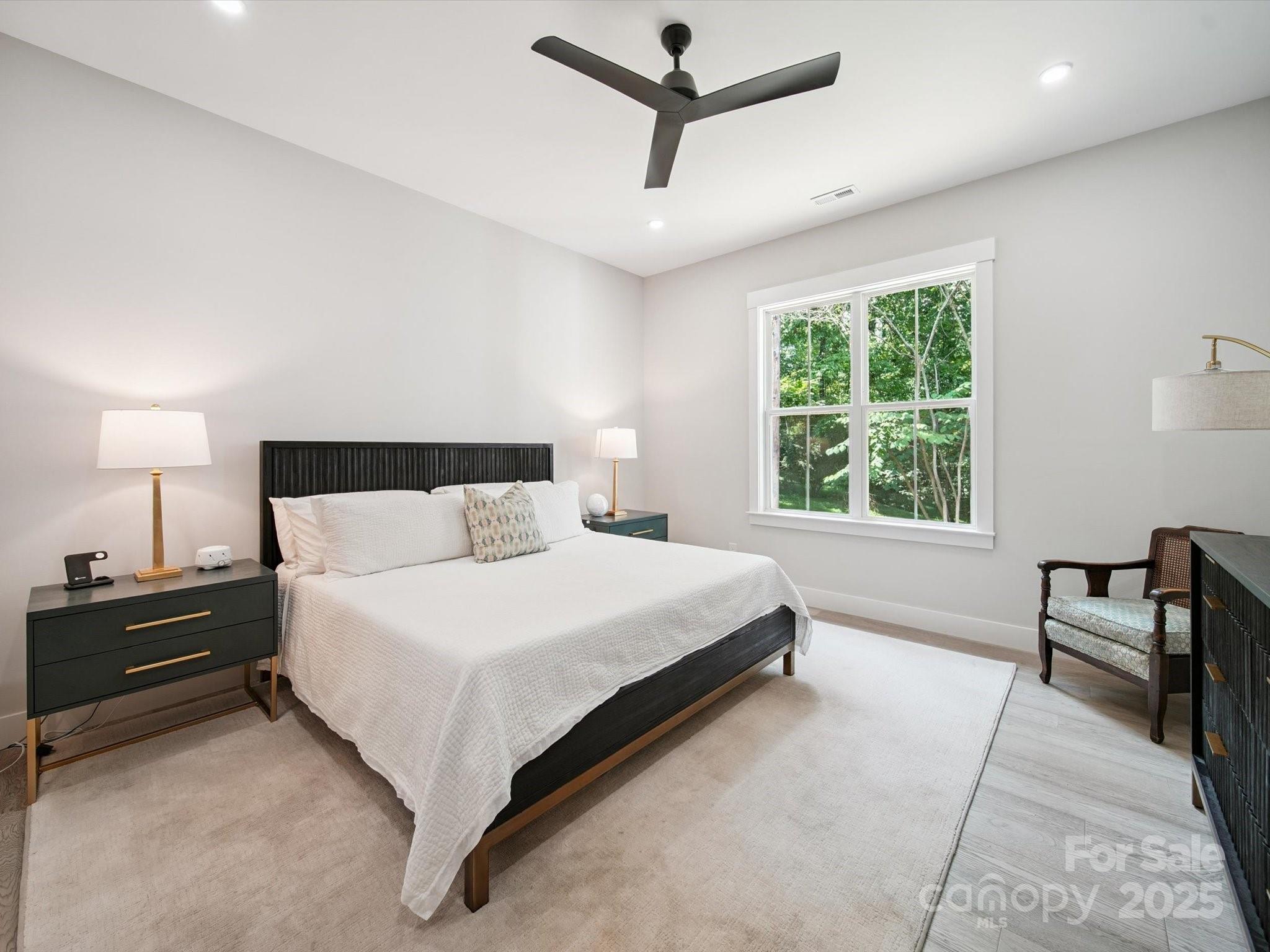 2108 Lakeview Circle Matthews, NC 28105 - Photo 25 of 48