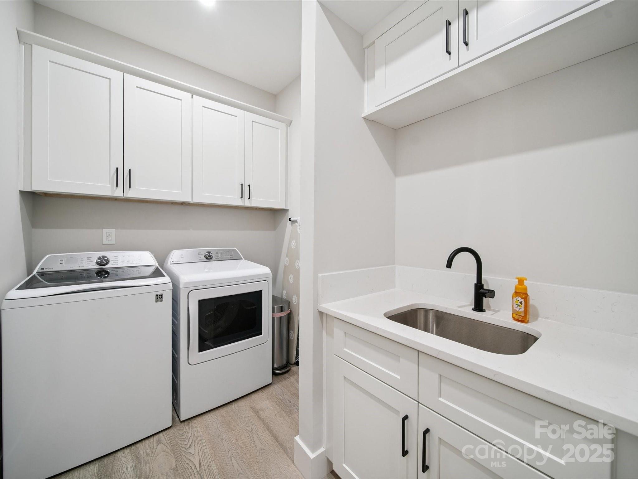 2108 Lakeview Circle Matthews, NC 28105 - Photo 42 of 48