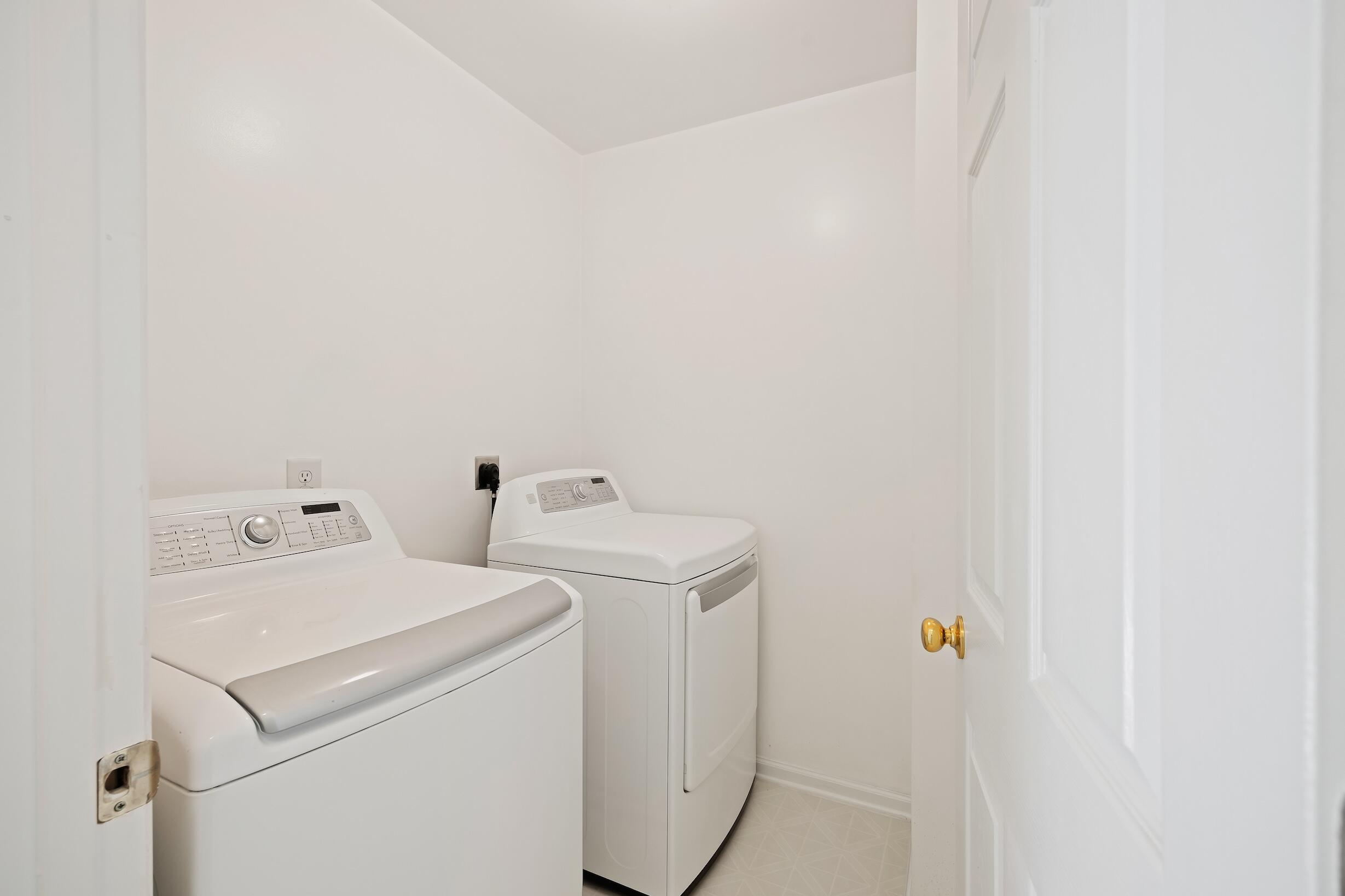 1226 Creek Stone Way Hanahan, SC 29410 - Photo 17 of 24 CHS Real Estate Photography -21