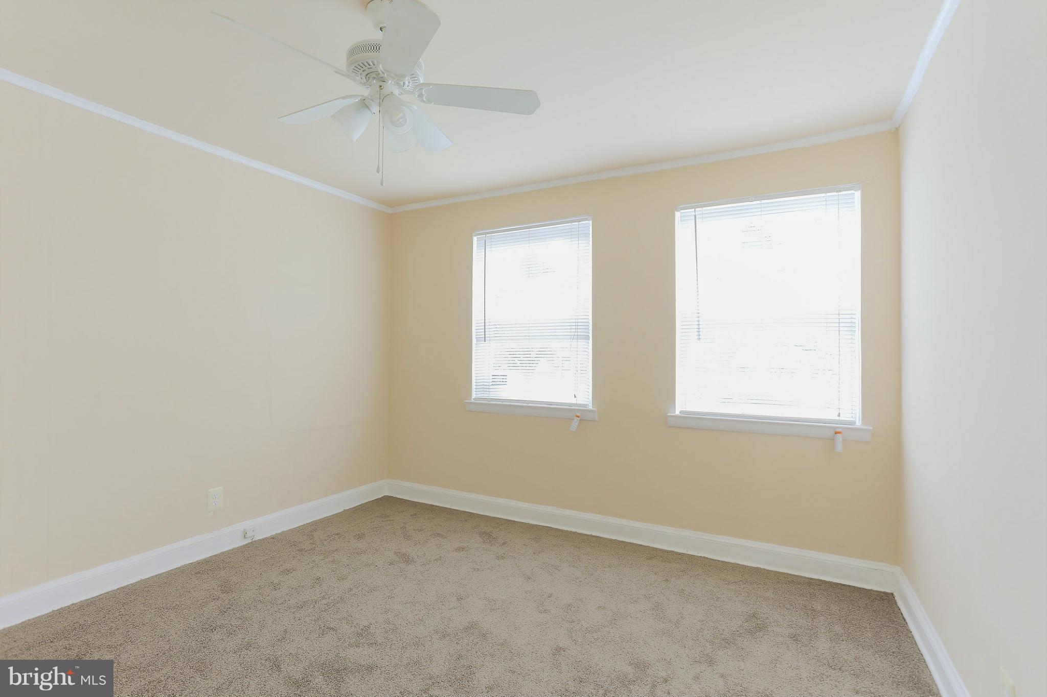 845 Benninghaus Road Baltimore, MD 21212 - Photo 17 of 19 an empty room with a window