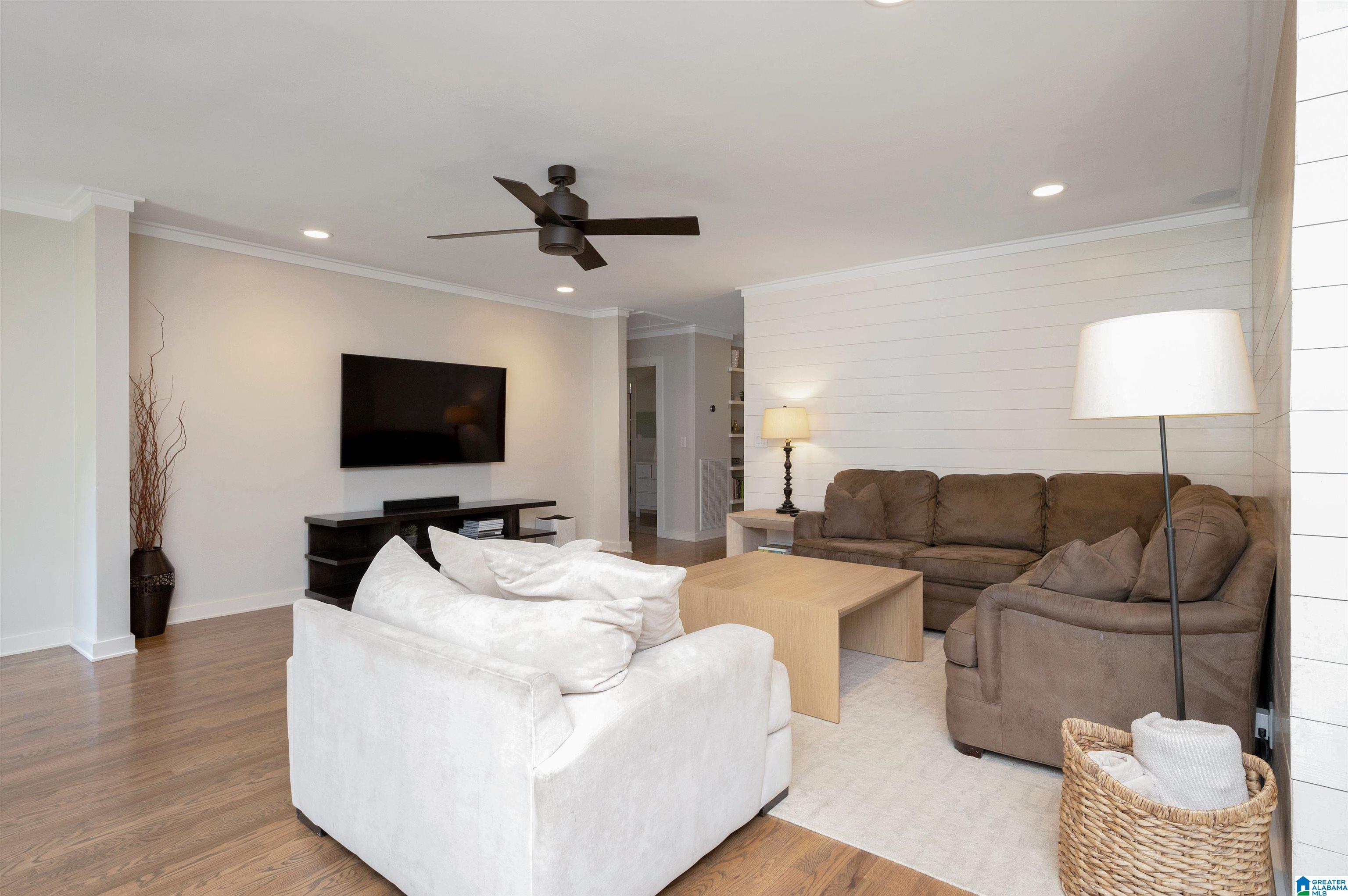 414 Edgewood Boulevard Birmingham, AL 35209 - Photo 4 of 42