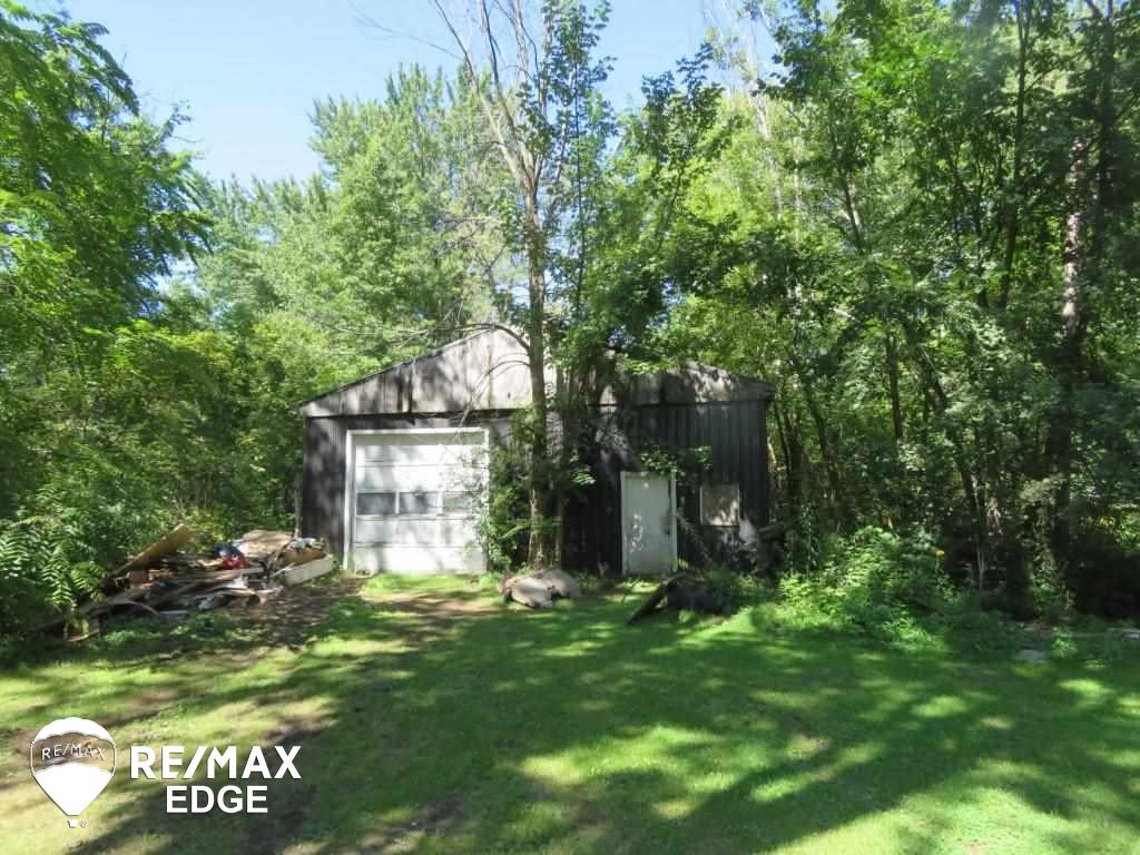 7142 Vienna Road Clio, MI 48420 - Photo 21 of 23 50053957-20.JPG