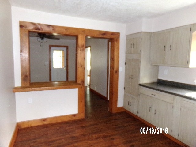 129 West Cherry Street Butler, IN 46721 - Photo 11 of 23