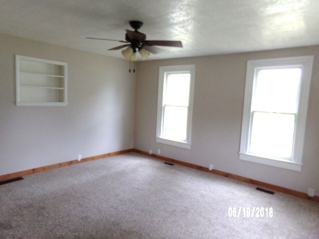 129 West Cherry Street Butler, IN 46721 - Photo 18 of 23